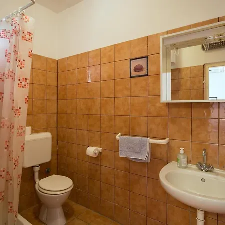 Appartement With A Parking Space - 8241