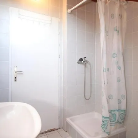 With A Parking Space - 8241 Appartement Ugljan