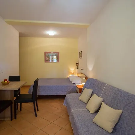 With A Parking Space - 8241 * Ugljan