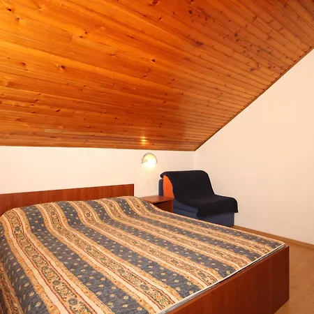 With A Parking Space - 8241 Appartement