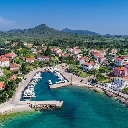 With A Parking Space - 8241 *