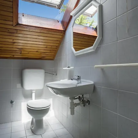 With A Parking Space - 8241 Apartamento Ugljan