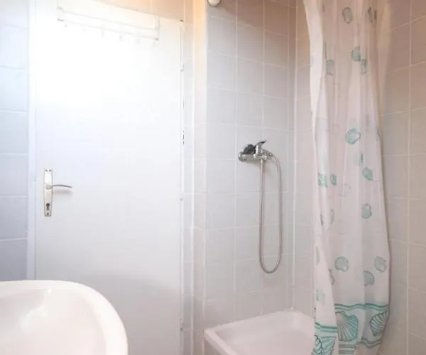 With A Parking Space - 8241 Apartman Ugljan