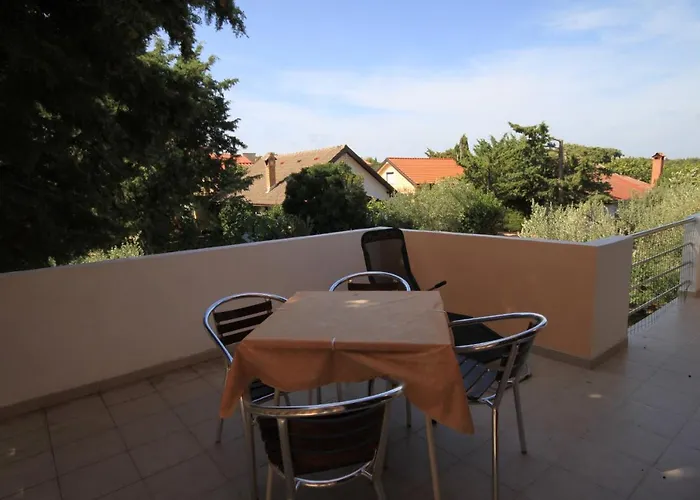 With A Parking Space - 8241 Apartman Ugljan