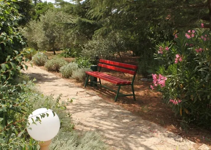 Apartman With A Parking Space - 8241 Ugljan